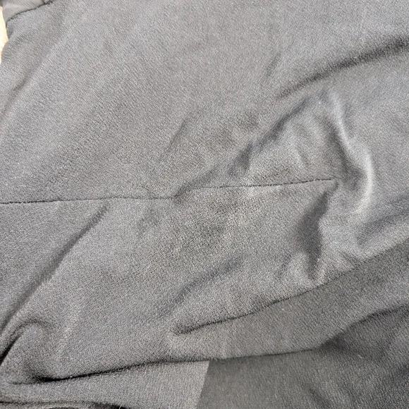 Black blouse - Picture 7 of 8